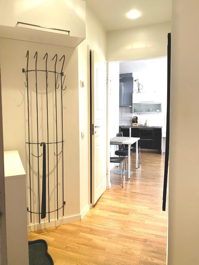 Big Studio Close To Center With Wifi Helsinki Exterior foto
